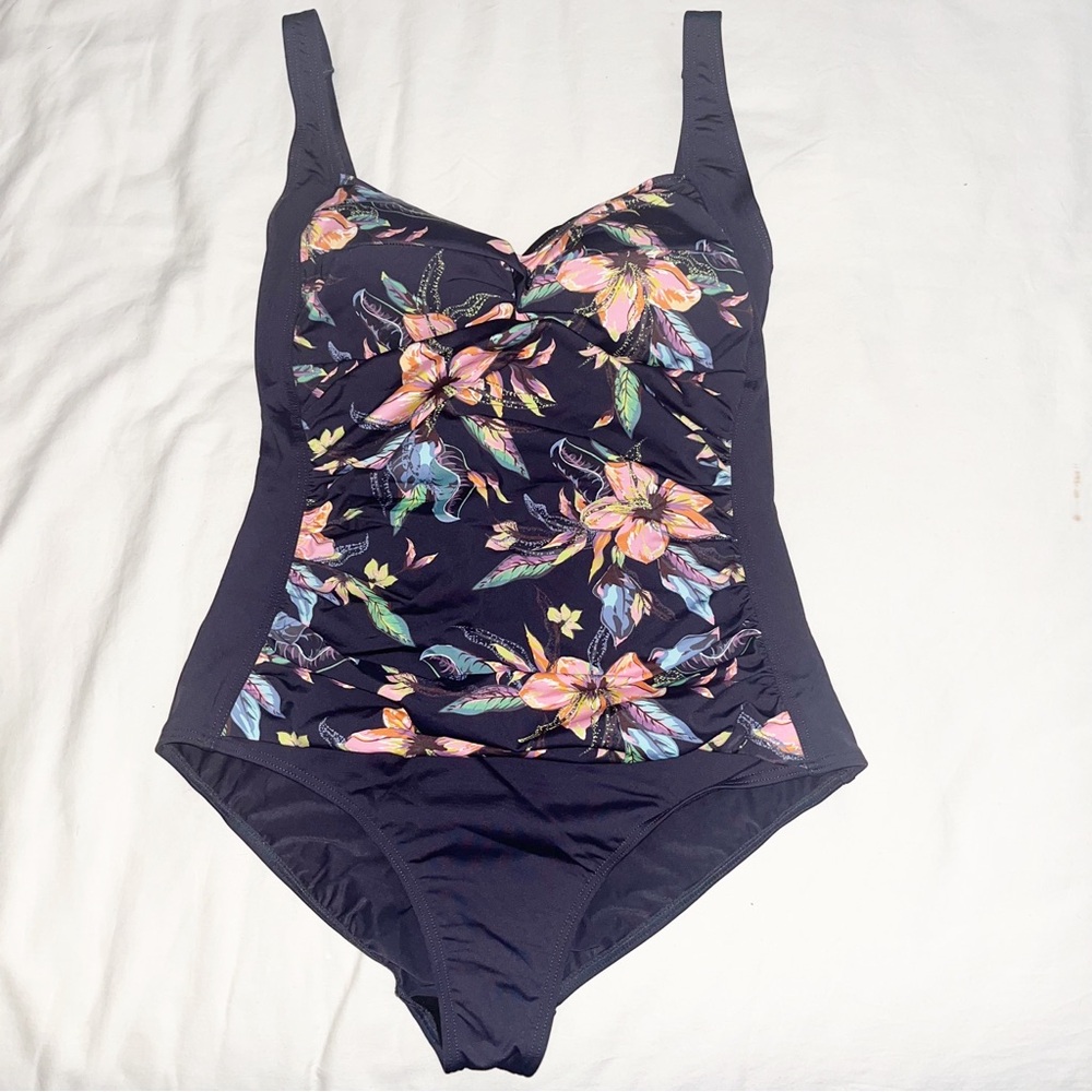 NWT Lascana Malia Navy Blue Floral Ruched Bathing Suit One Piece Sz 10 Beach